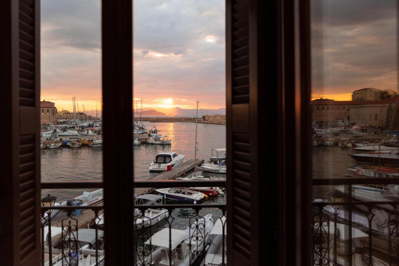 Destino Home Overlooking The Venetian Port Of Chania La Canée Extérieur photo